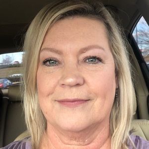 Meet your Posher, Anita